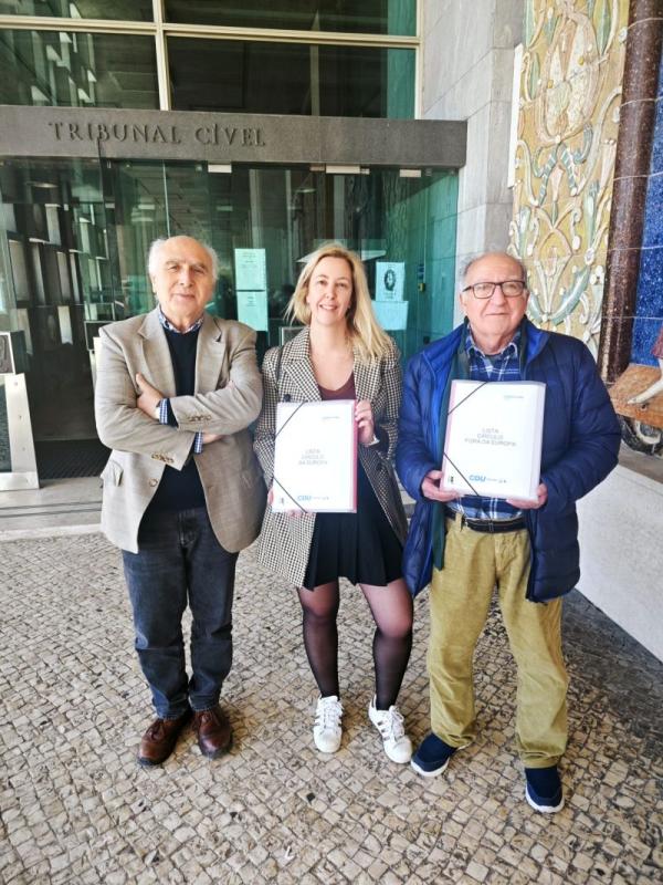 CDU Entrega Listas da Emigração